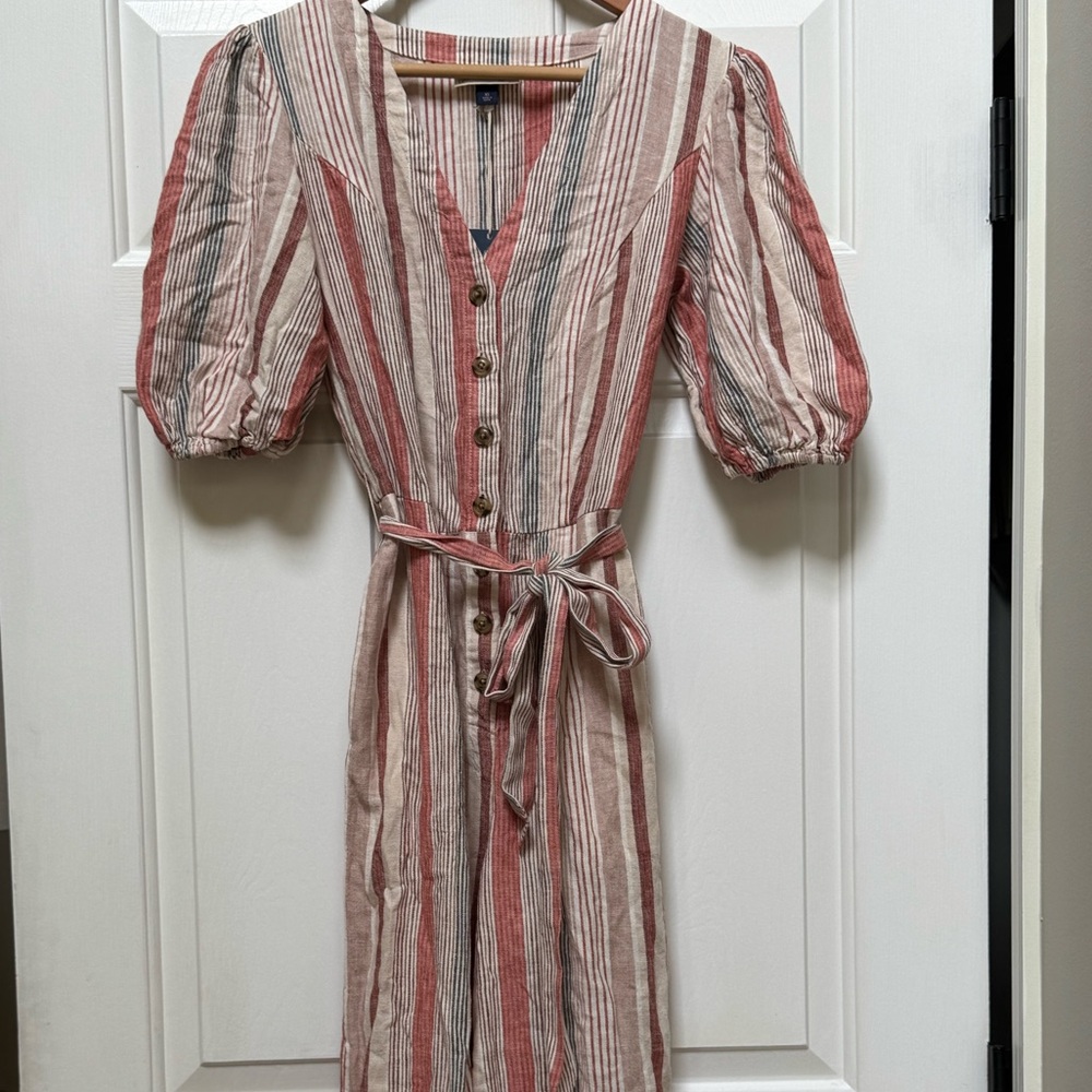 Striped multi-color XS romper, puff sleeve, button & tie universal thread